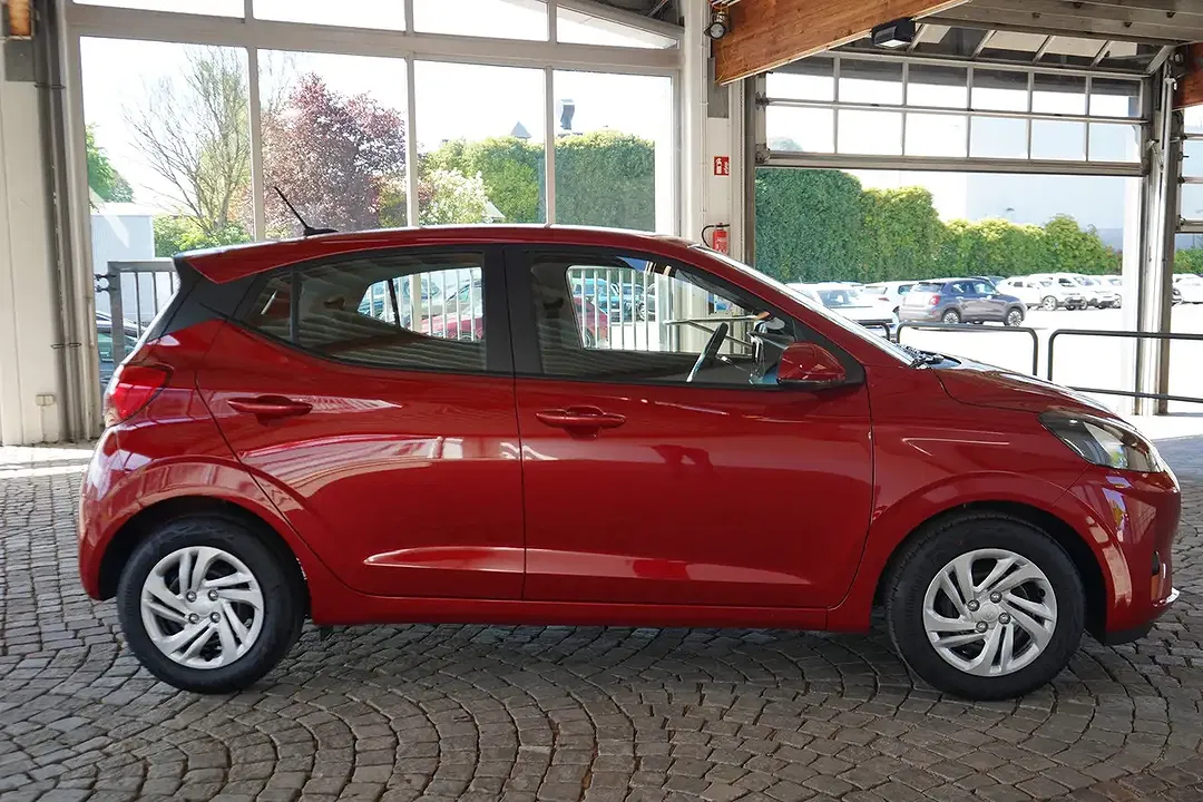 Hyundai i10 - Thumbnail 6