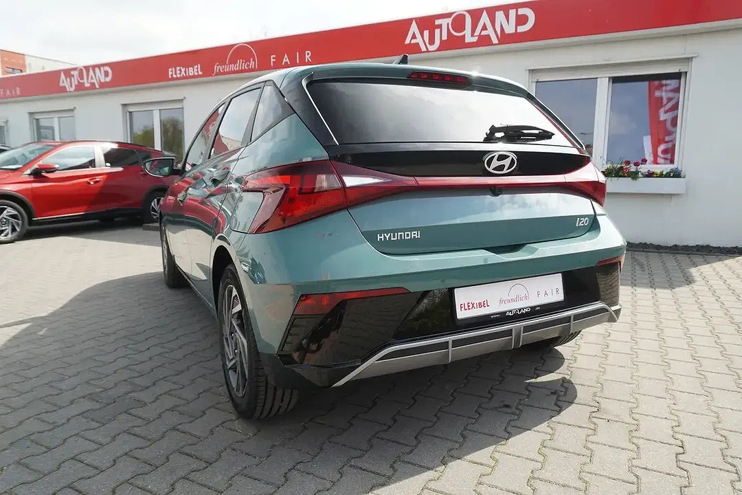 Hyundai i20 - Thumbnail 3