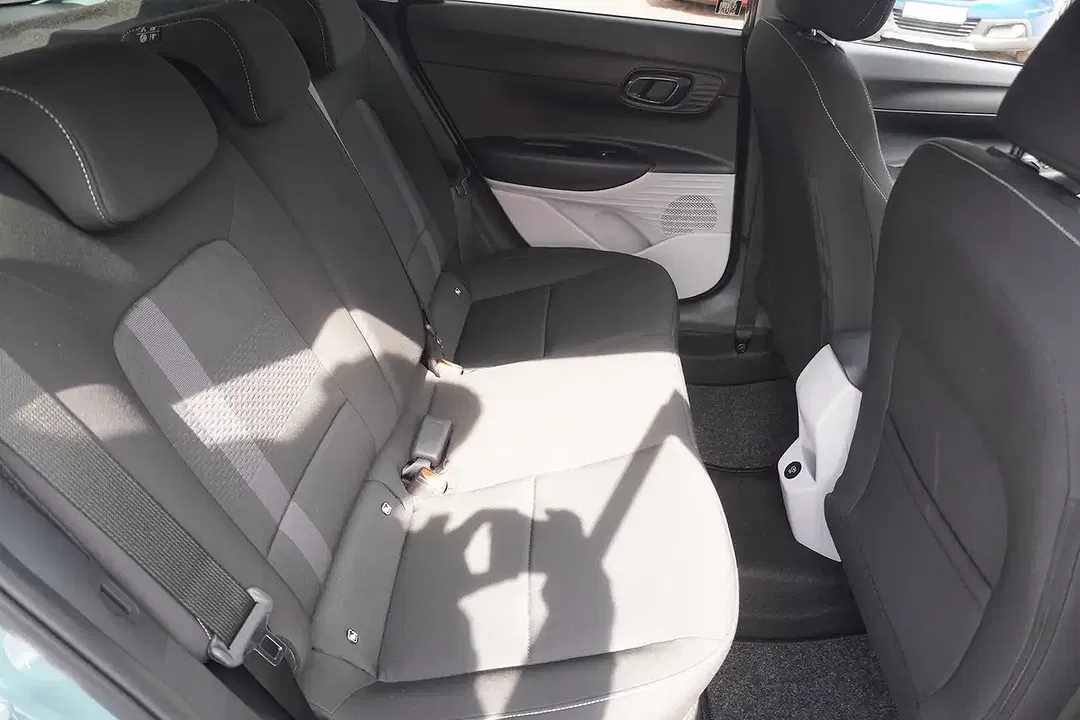 Hyundai i20 - Thumbnail 7