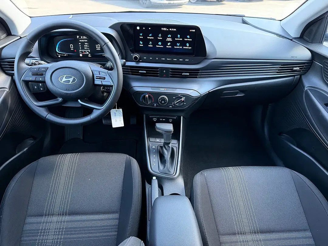 Hyundai i20 - Thumbnail 10