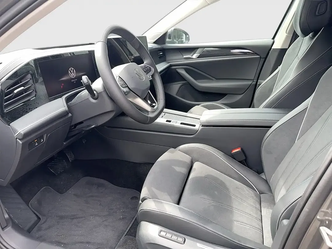 Volkswagen Passat Variant - Thumbnail 10