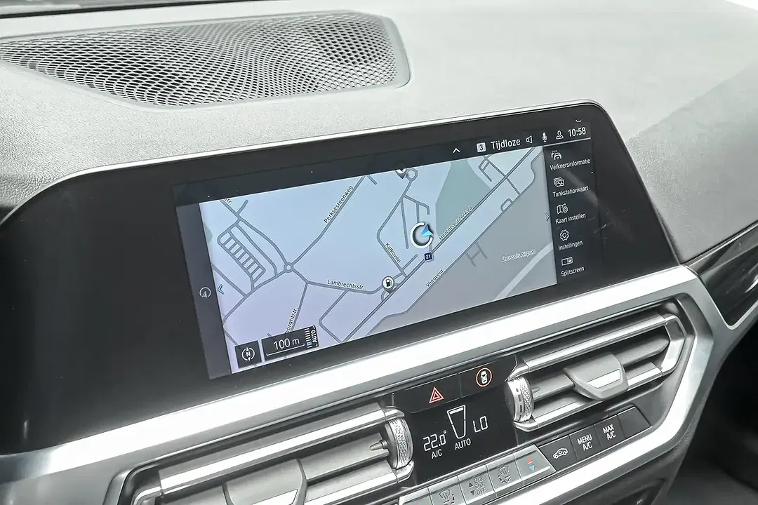 BMW 330 - Thumbnail 13