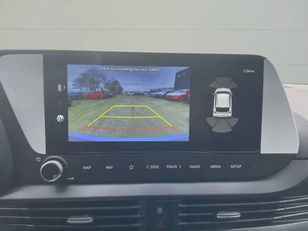 Hyundai i20 - Thumbnail 15