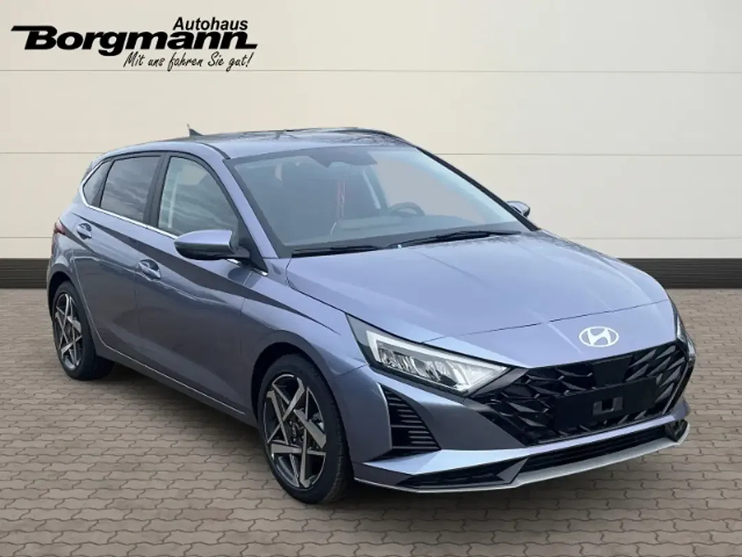 Hyundai i20 - Thumbnail 3