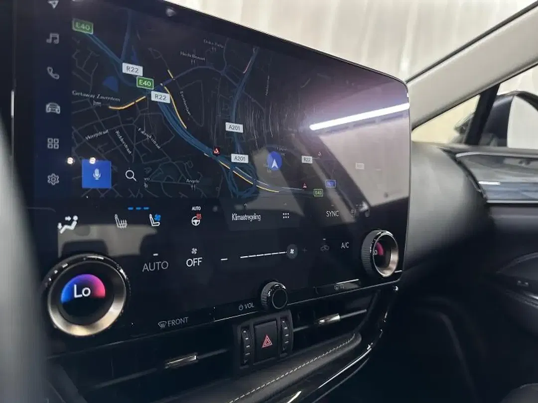 Lexus NX 450h+ - Thumbnail 25