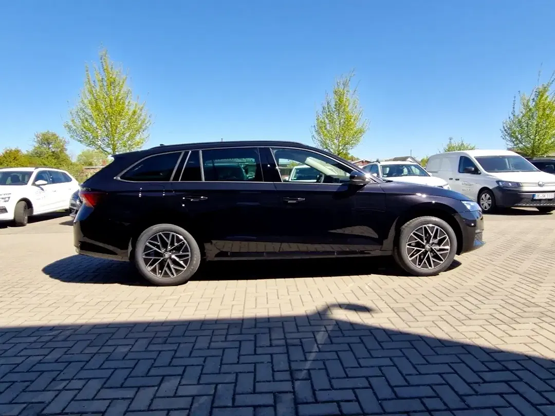 Skoda Octavia - Thumbnail 6