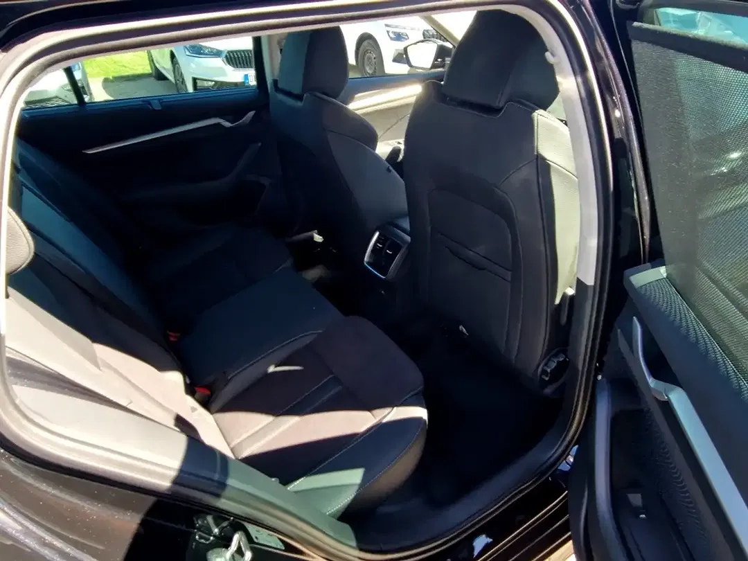 Skoda Octavia - Thumbnail 9