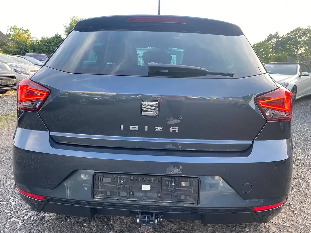 SEAT Ibiza - Thumbnail 4