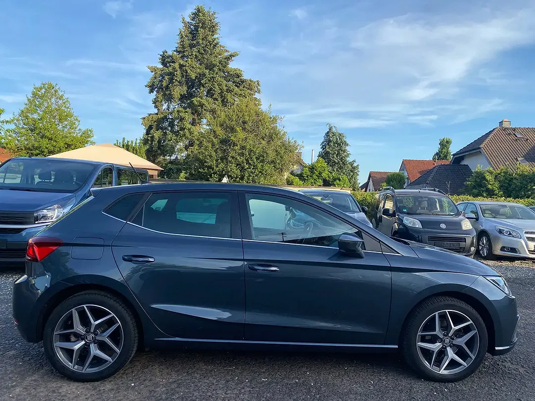 SEAT Ibiza - Thumbnail 6