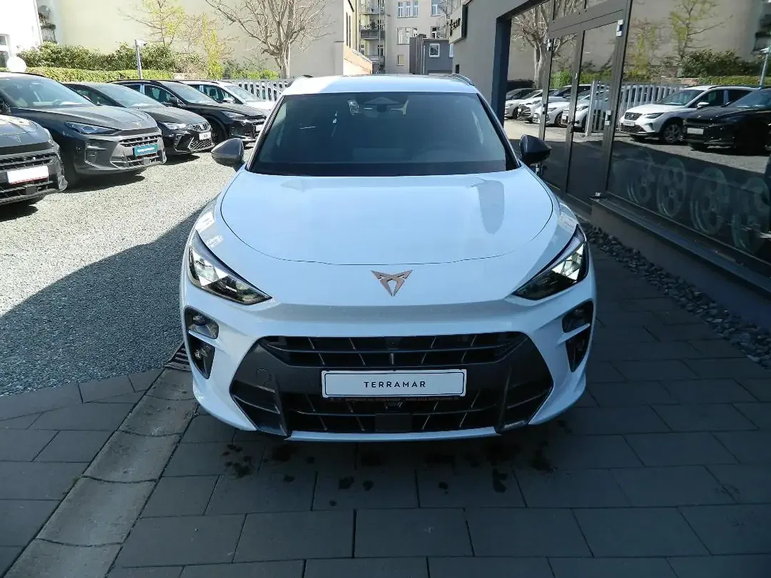 CUPRA Terramar - Thumbnail 2