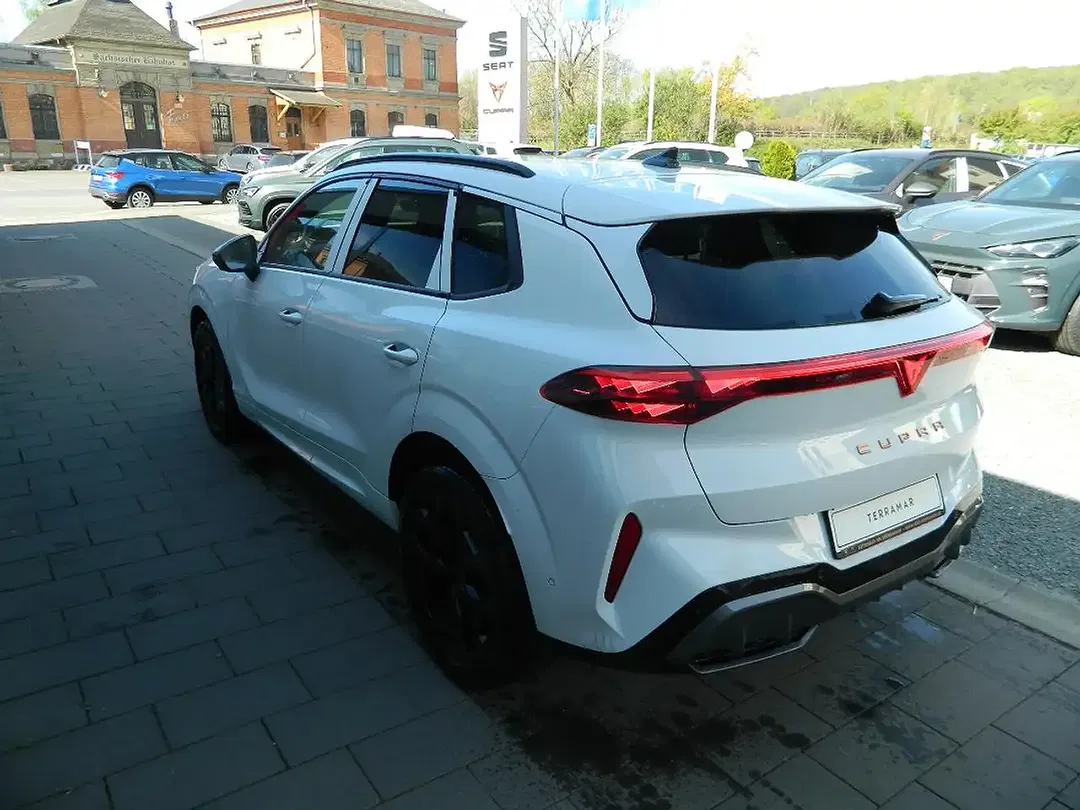 CUPRA Terramar - Thumbnail 8
