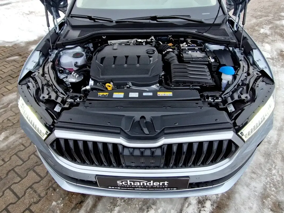 Skoda Superb - Thumbnail 15