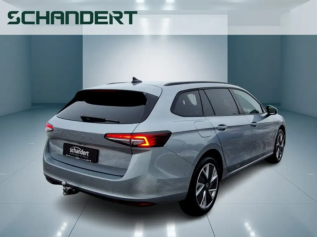 Skoda Superb - Thumbnail 4