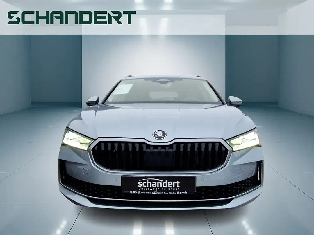 Skoda Superb - Thumbnail 5