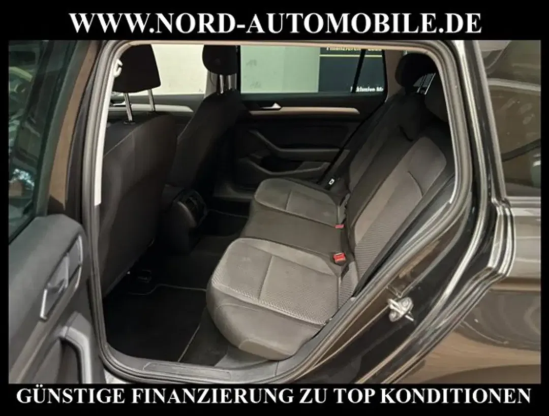 Volkswagen Passat Variant - Thumbnail 11