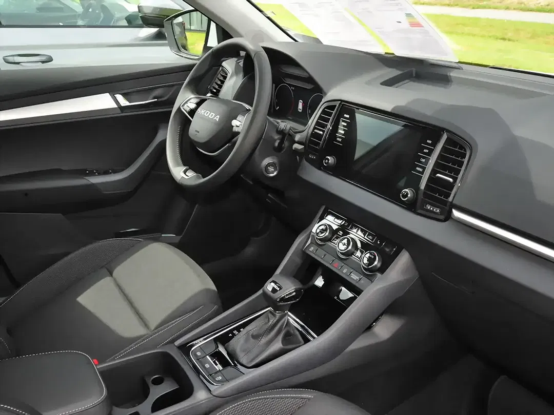 Skoda Karoq - Thumbnail 6