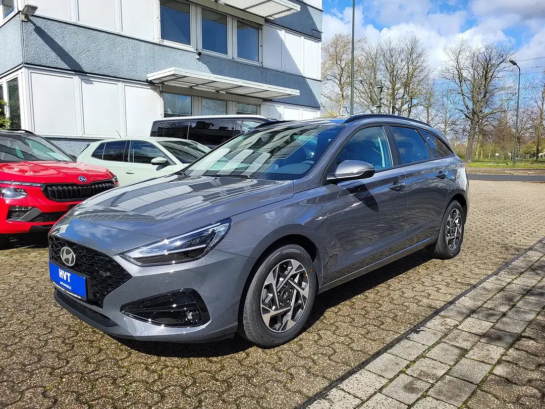 Hyundai i30 - Thumbnail 4