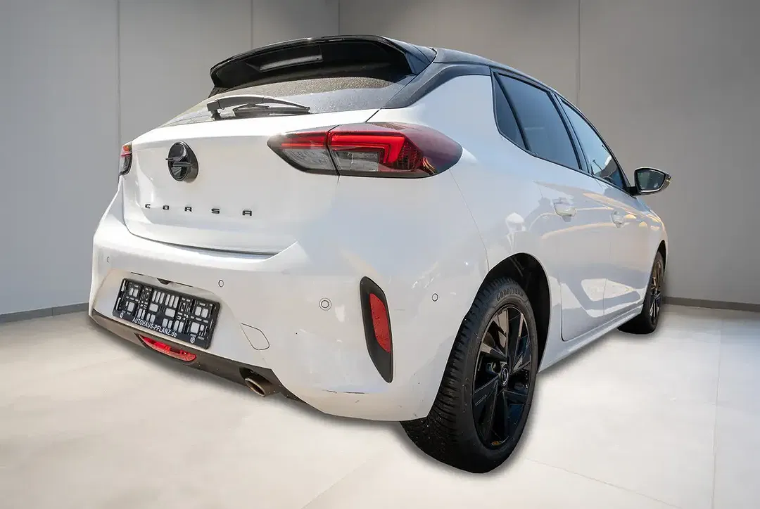 Opel Corsa - Thumbnail 3