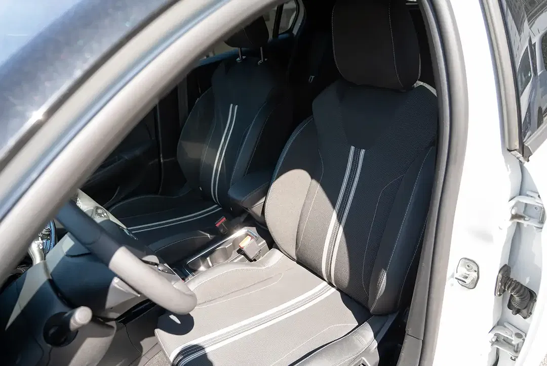 Opel Corsa - Thumbnail 7