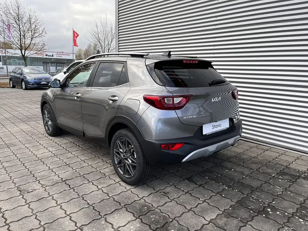 Kia Stonic - Thumbnail 5