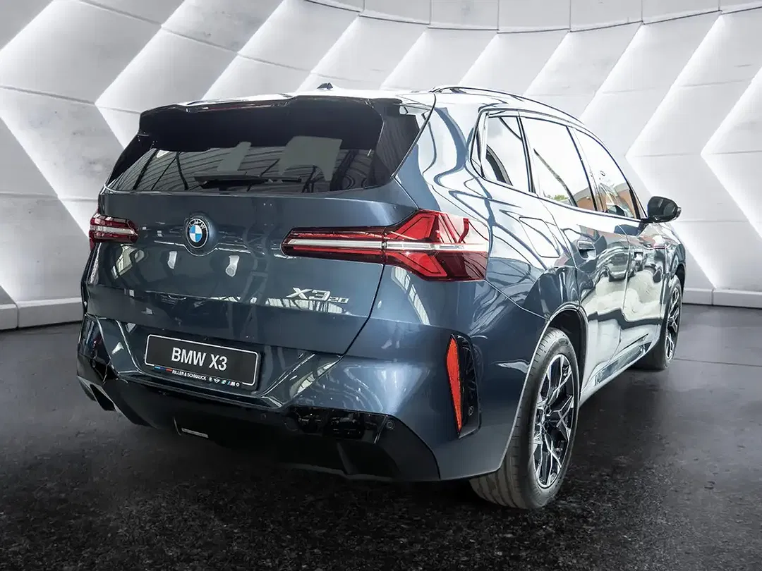 BMW X3 - Thumbnail 3