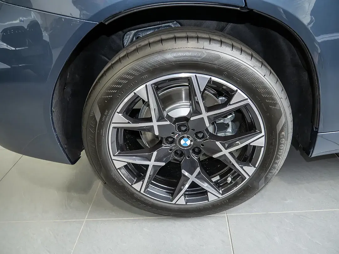 BMW X3 - Thumbnail 5