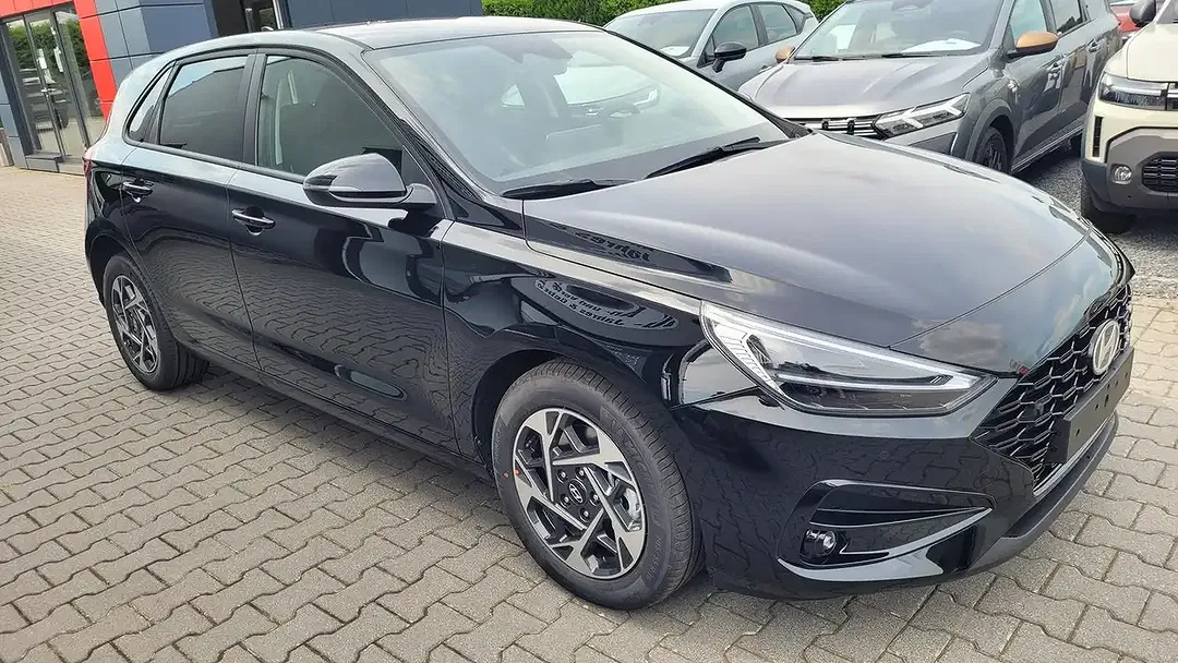 Hyundai i30 - Thumbnail 3