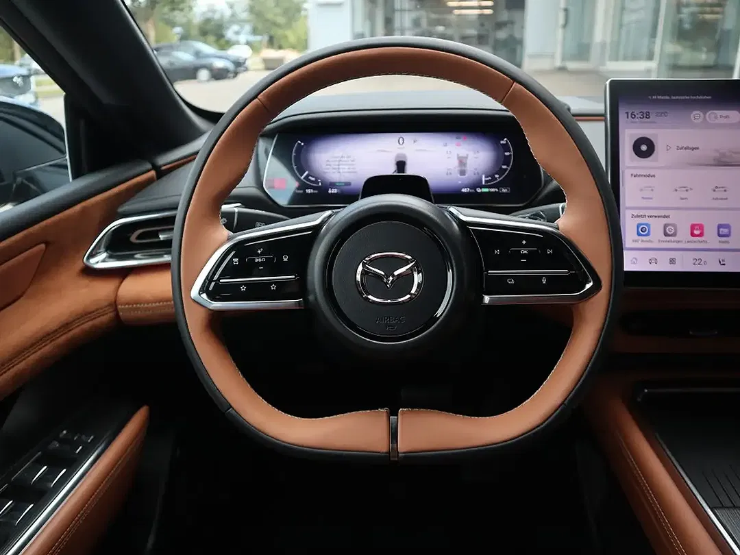 Mazda 6e - Thumbnail 13