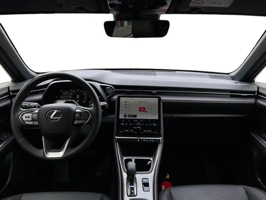 Lexus LBX - Thumbnail 10