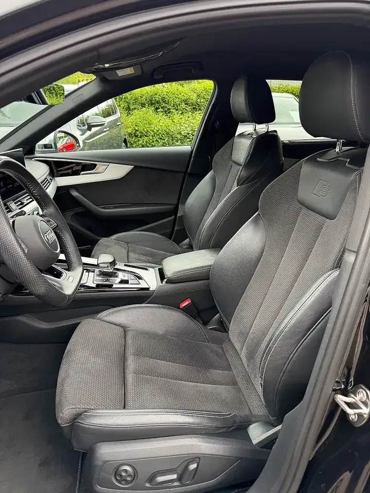 Audi S4 - Thumbnail 9