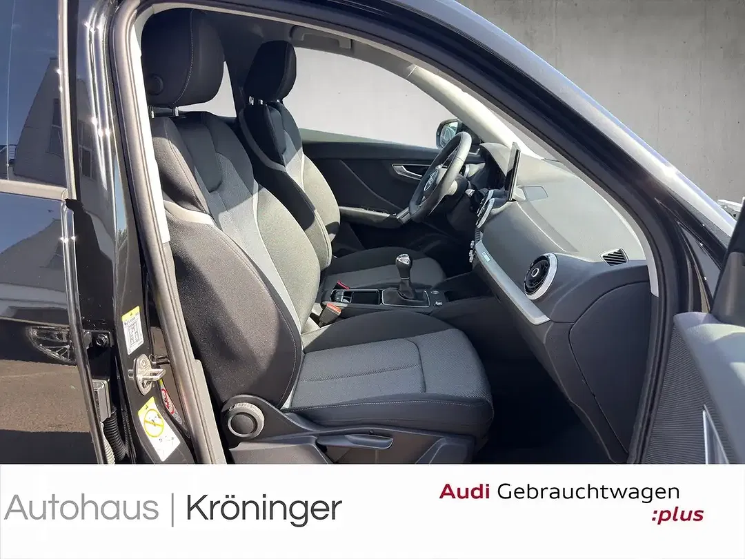 Audi Q2 - Thumbnail 9