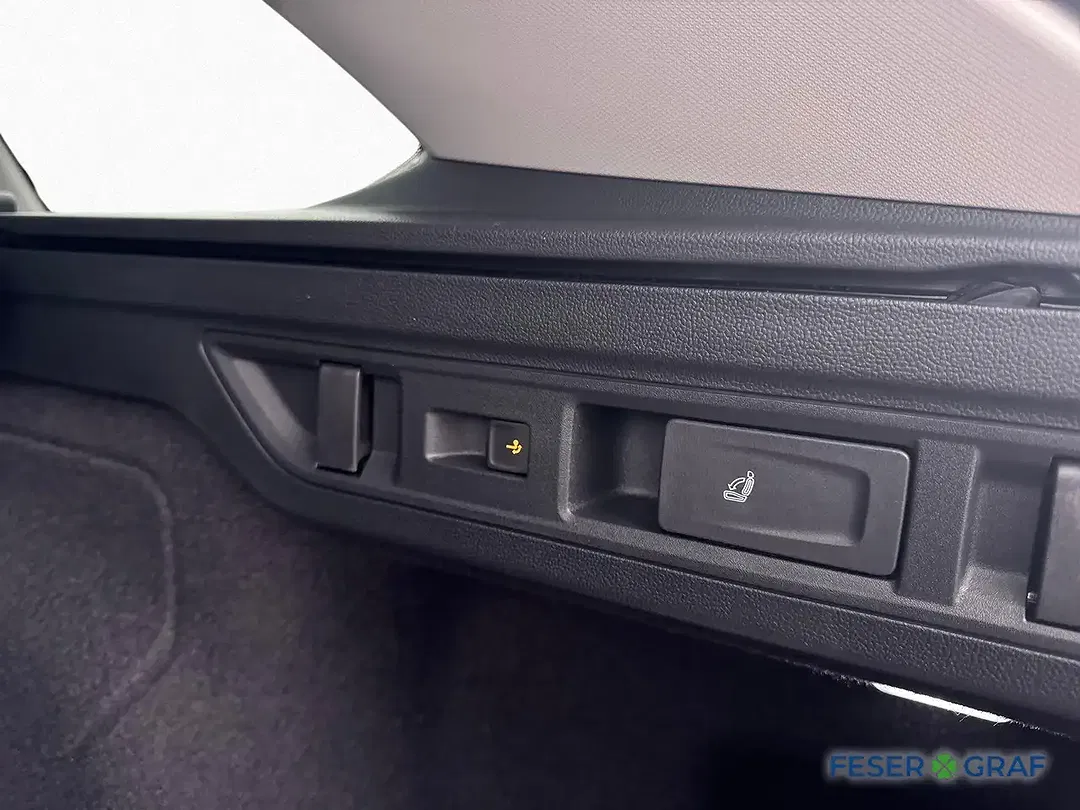 Skoda Superb - Thumbnail 14