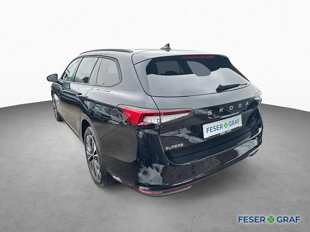 Skoda Superb - Thumbnail 6