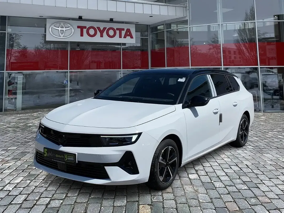 Opel Astra - Thumbnail 1