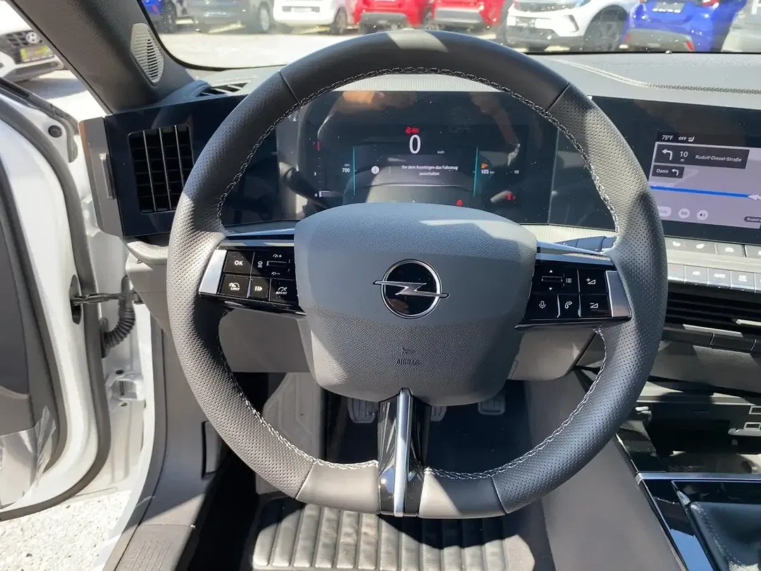 Opel Astra - Thumbnail 11
