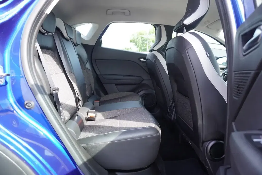 Renault Captur - Thumbnail 14