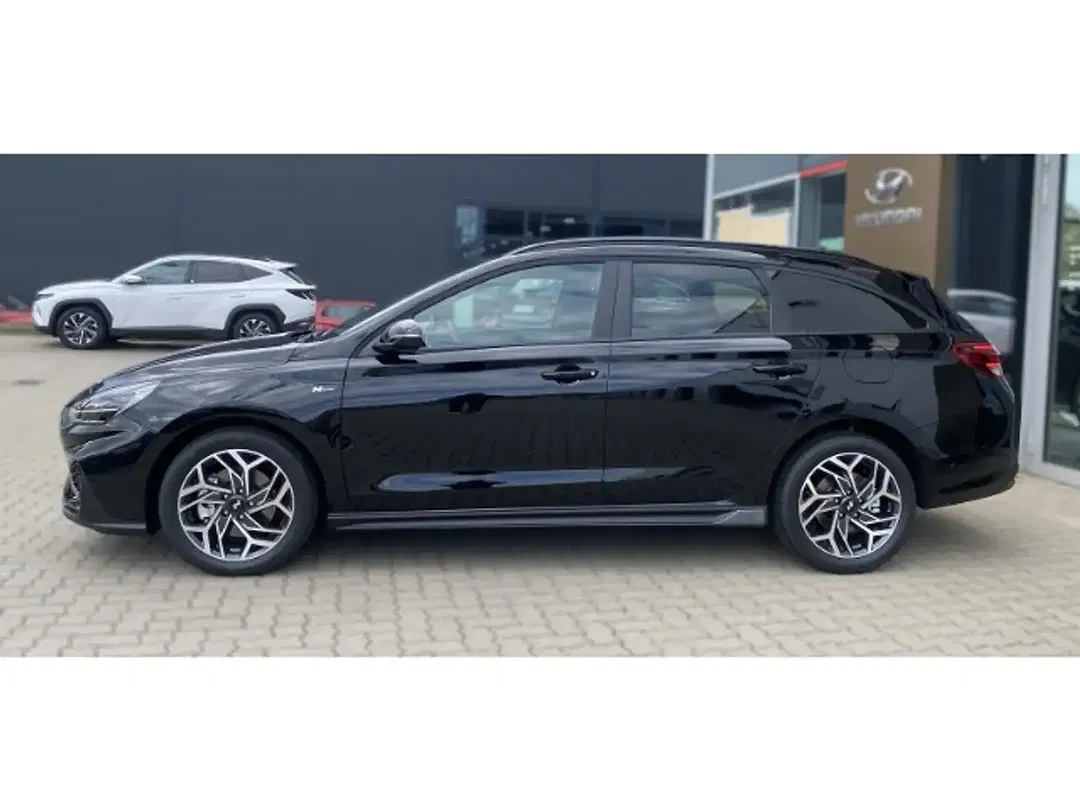 Hyundai i30 - Thumbnail 4