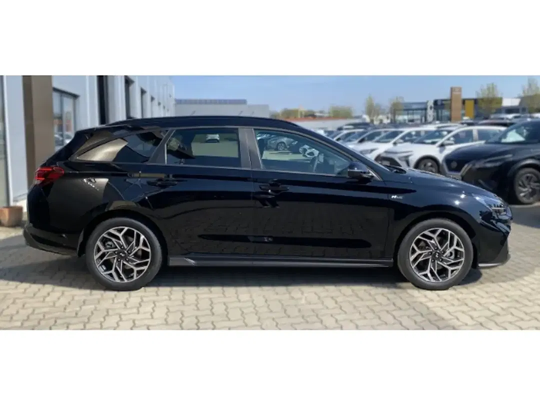 Hyundai i30 - Thumbnail 5