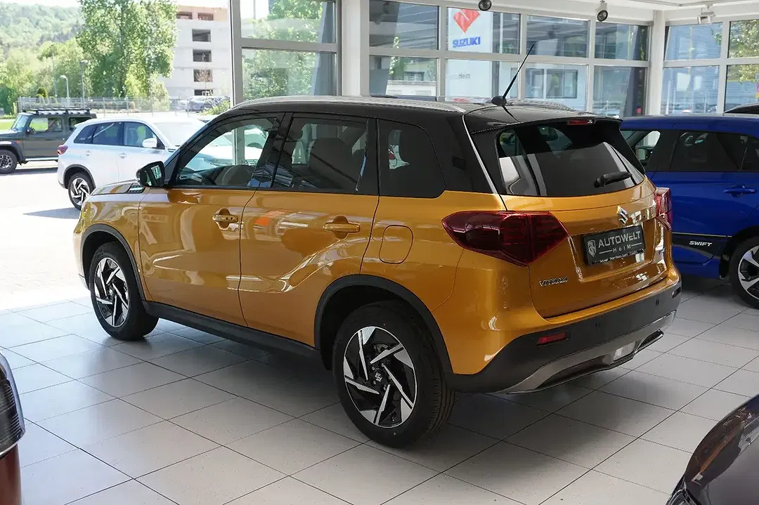 Suzuki Vitara - Thumbnail 5