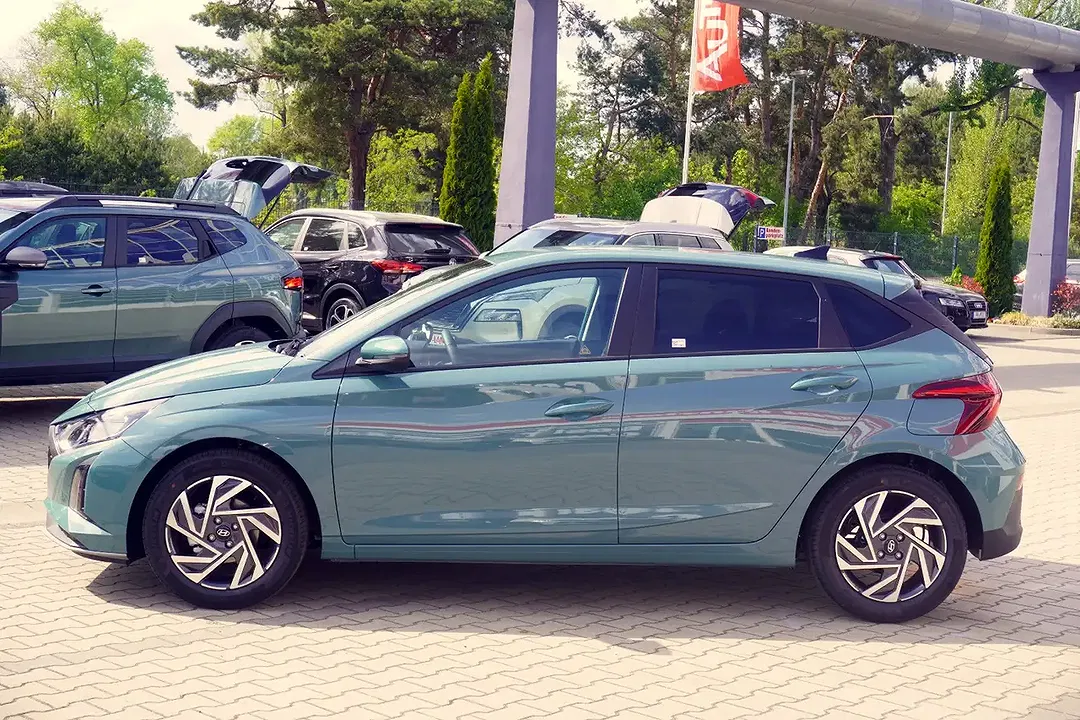Hyundai i20 - Thumbnail 9