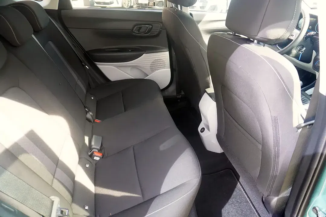 Hyundai i20 - Thumbnail 10