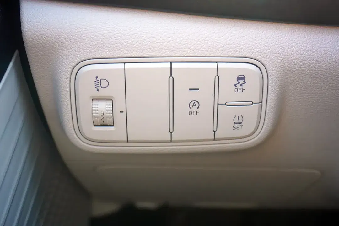 Hyundai i20 - Thumbnail 13