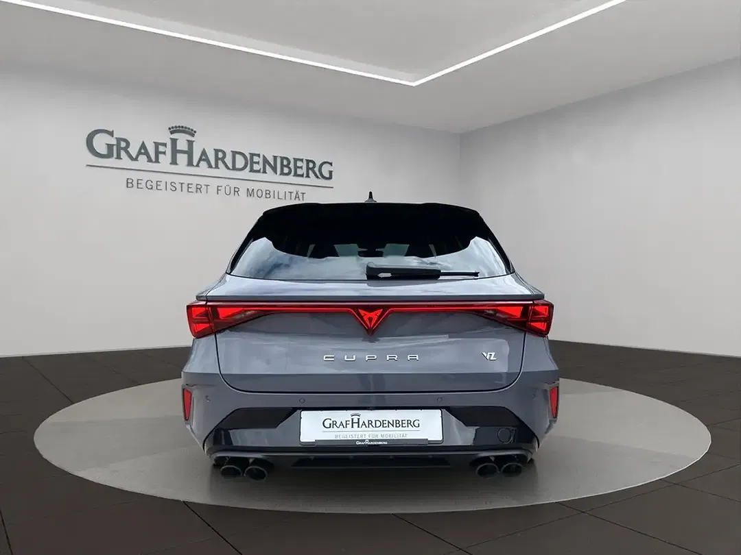 CUPRA Leon - Thumbnail 5