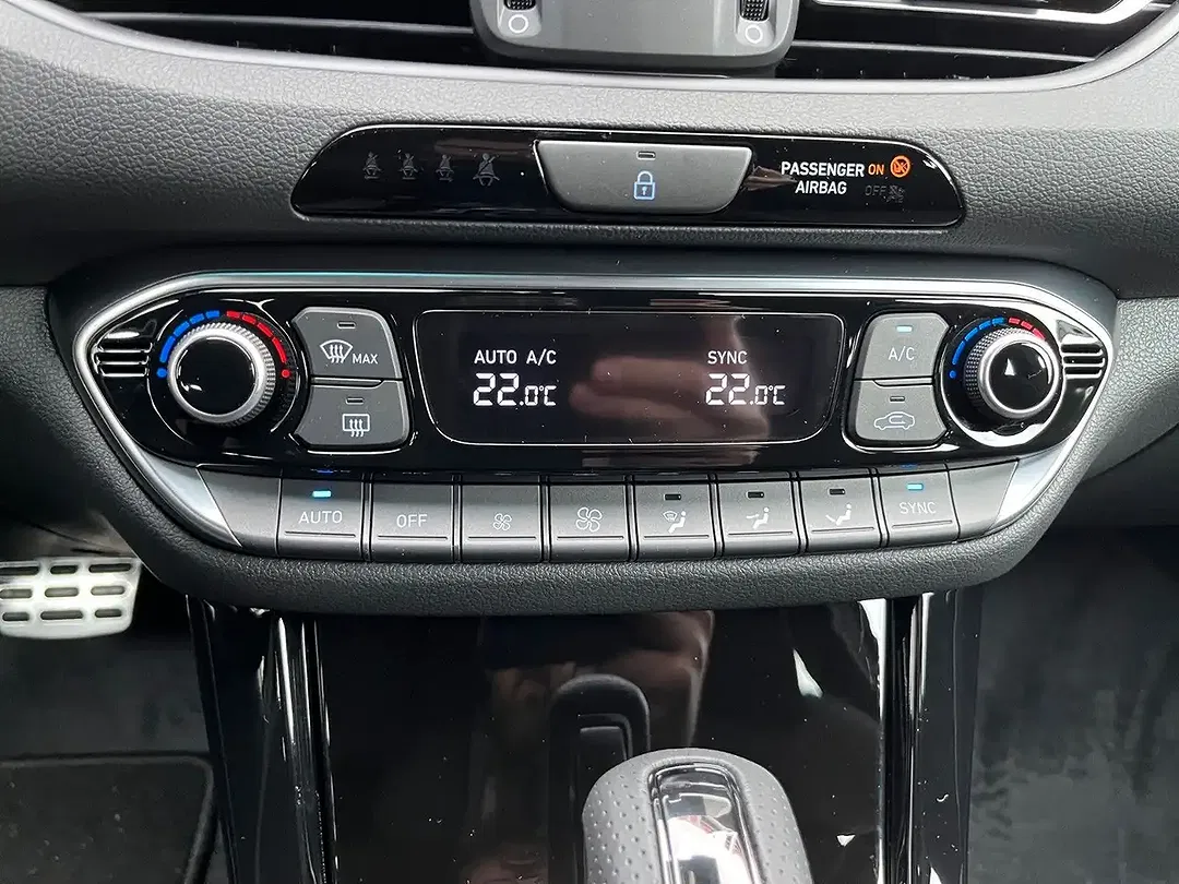 Hyundai i30 - Thumbnail 13