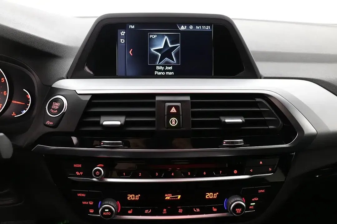 BMW X4 - Thumbnail 15