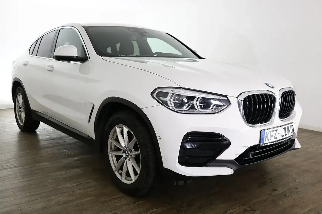 BMW X4 - Thumbnail 4
