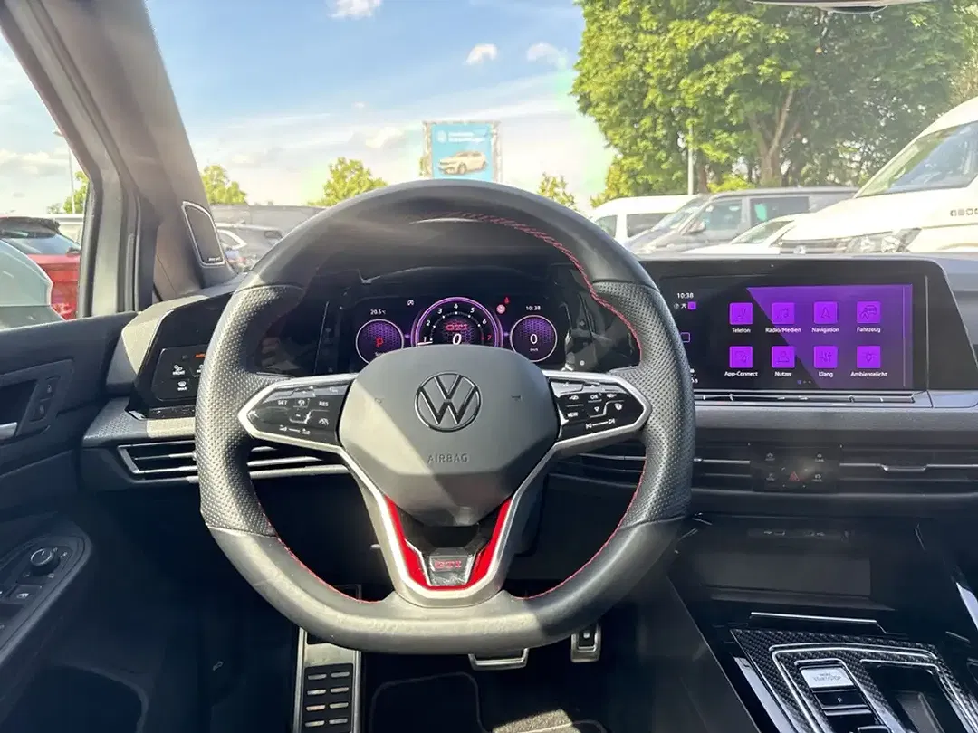 Volkswagen Golf GTI - Thumbnail 10