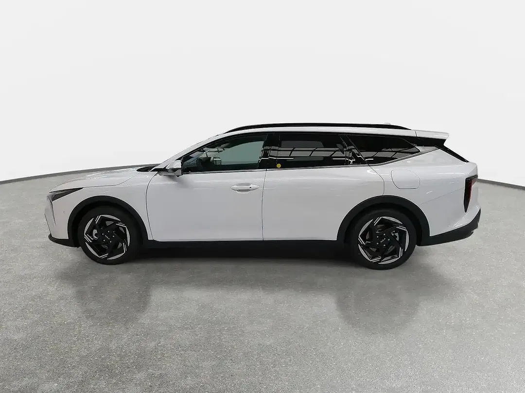 Kia K4 - Thumbnail 5