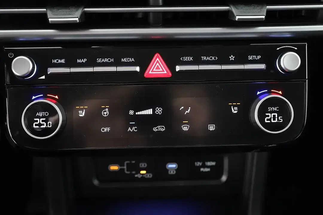 Hyundai TUCSON - Thumbnail 12