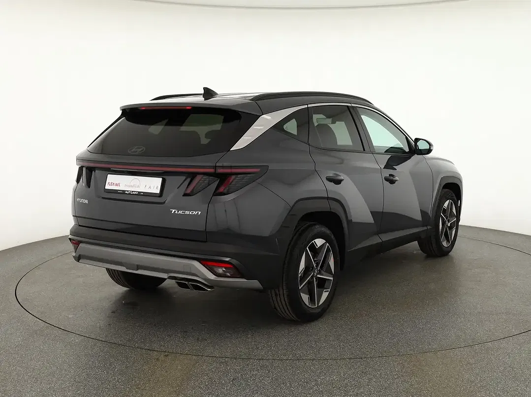 Hyundai TUCSON - Thumbnail 5